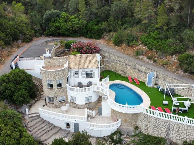 Chalet, Denia