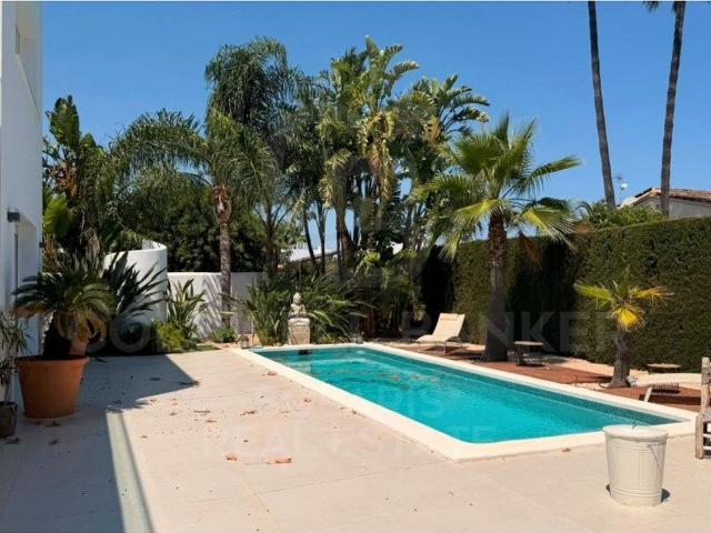 Chalet, Denia