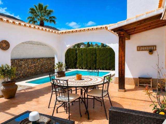 Chalet, Denia