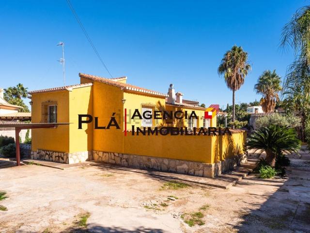 Chalet, Denia