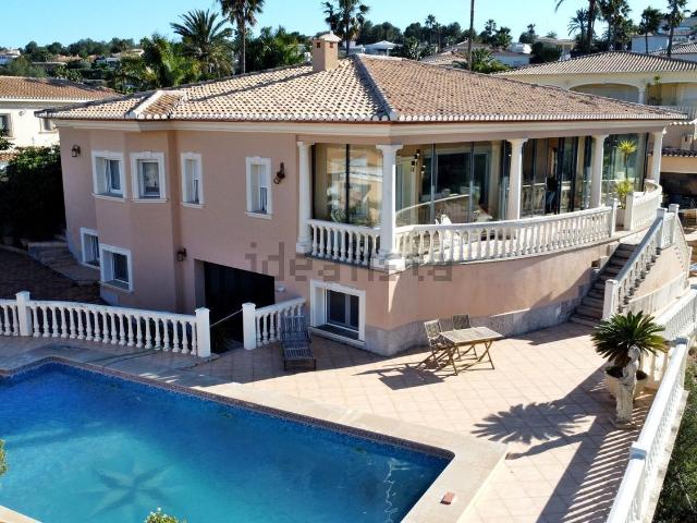 Chalet, Denia