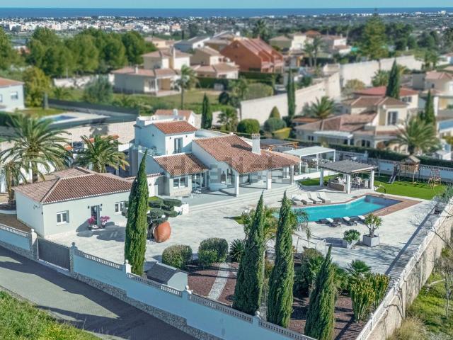 Chalet, Denia