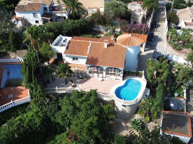 Chalet, Denia