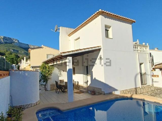 Chalet, Denia