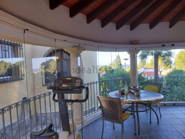 Chalet, Denia