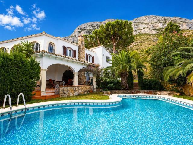 Chalet, Denia