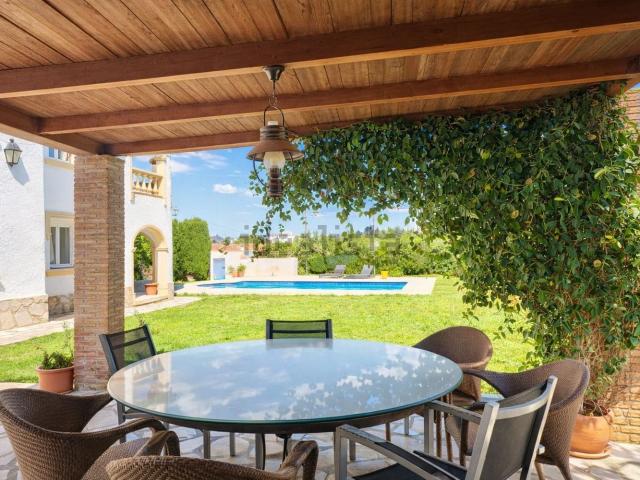 Chalet, Denia