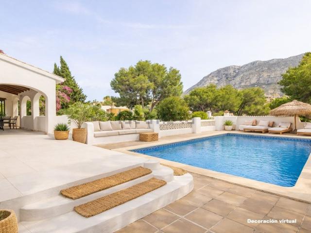 Chalet, Denia