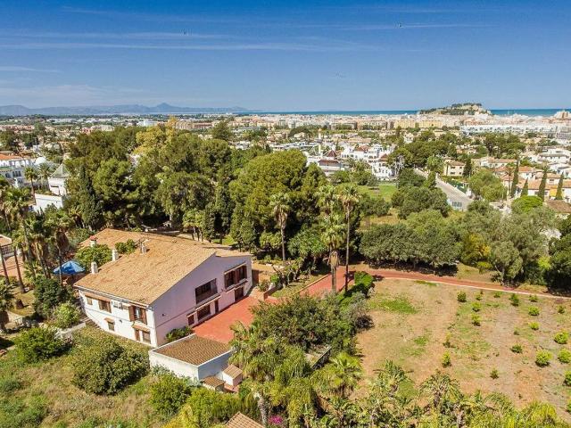 Chalet, Denia