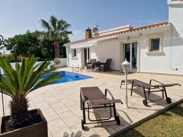 Chalet, Denia