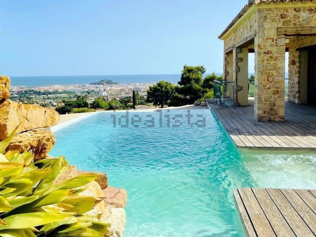 Chalet, Denia