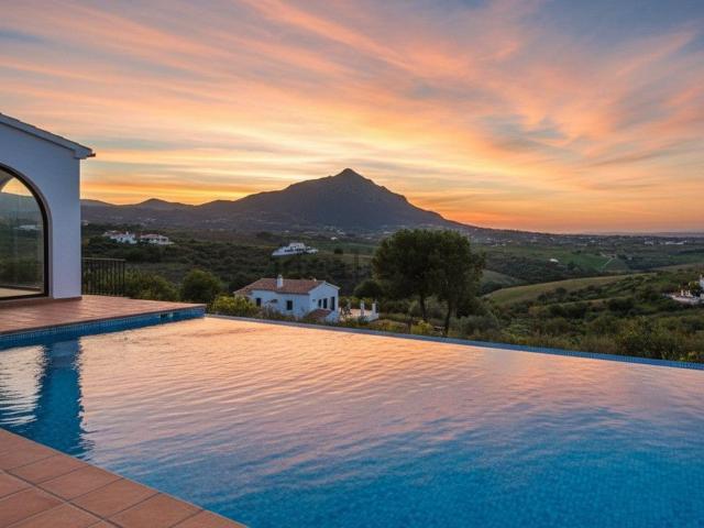 Chalet, Denia