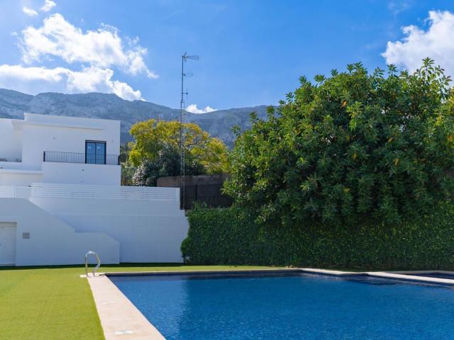 Chalet, Denia