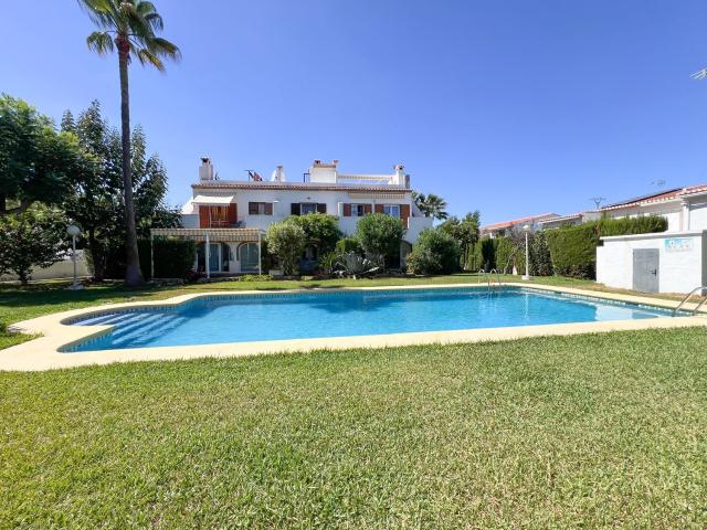 Chalet, Denia