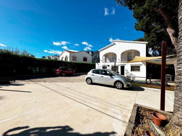 Chalet, Denia