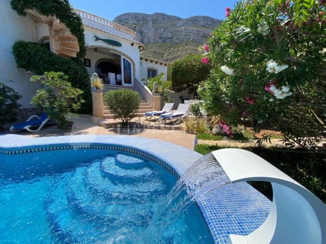 Chalet, Denia