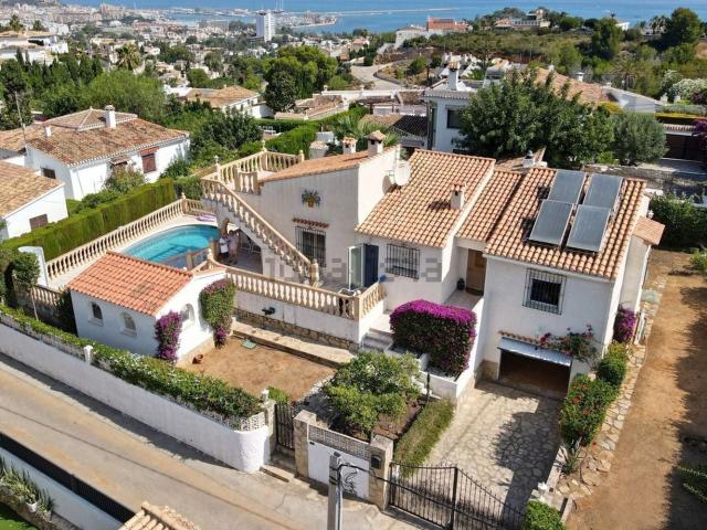 Chalet, Denia