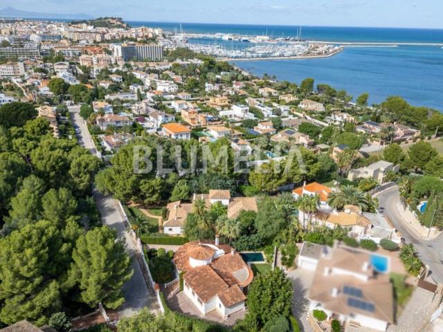 Chalet, Denia