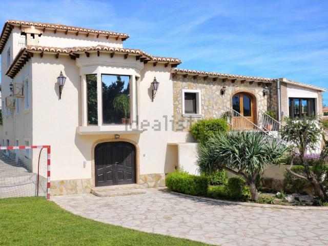 Chalet, Denia