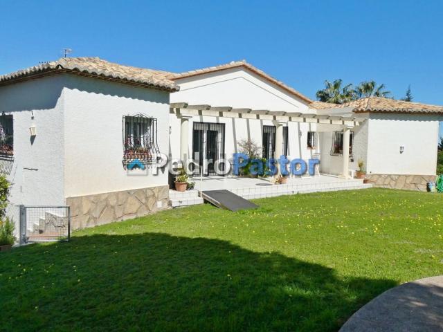 Chalet, Denia