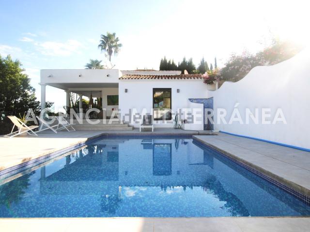 Chalet, Denia