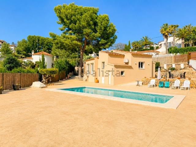 Chalet, Denia