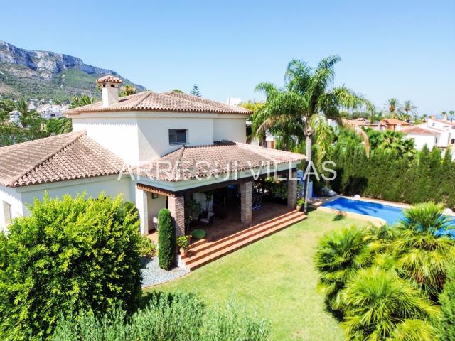 Chalet, Denia