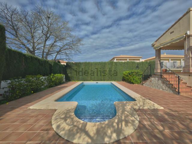 Chalet, Denia