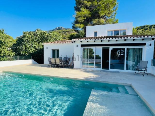 Chalet, Denia