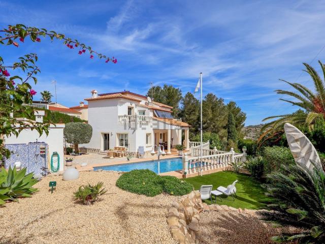 Chalet, Denia