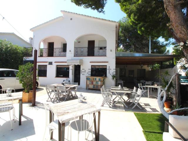 Chalet, Denia