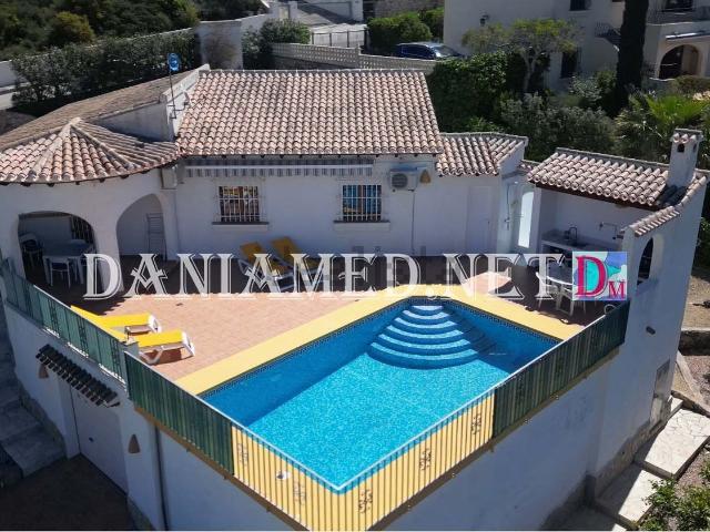 Chalet, Denia
