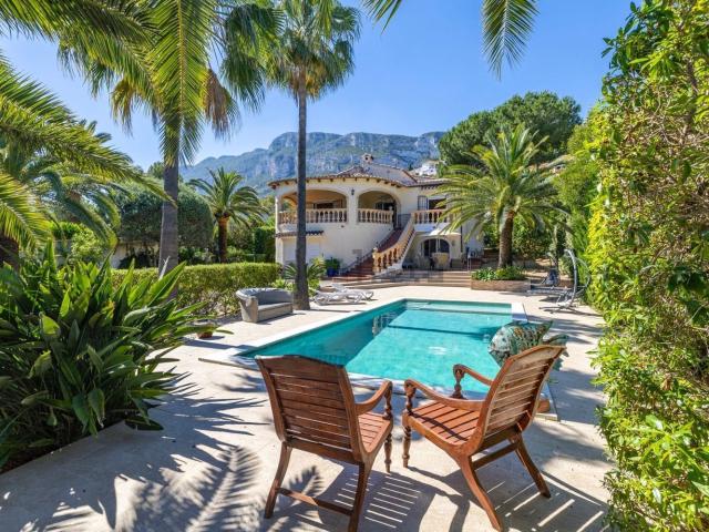 Chalet, Denia