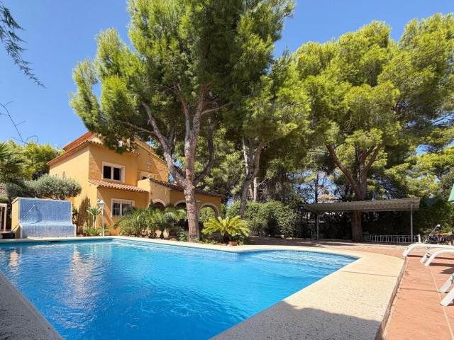 Chalet, Denia