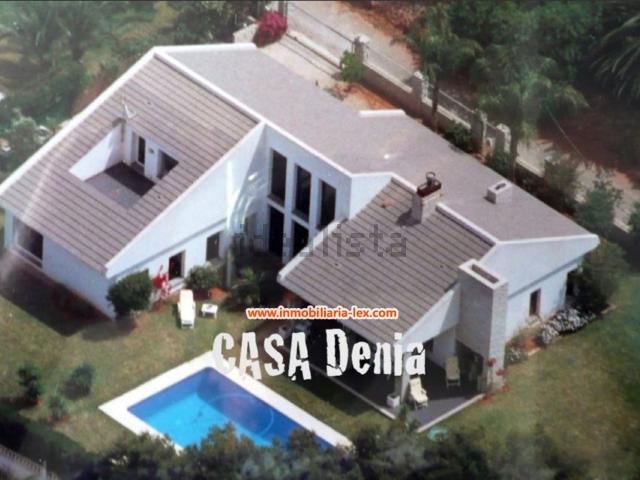 Chalet, Denia