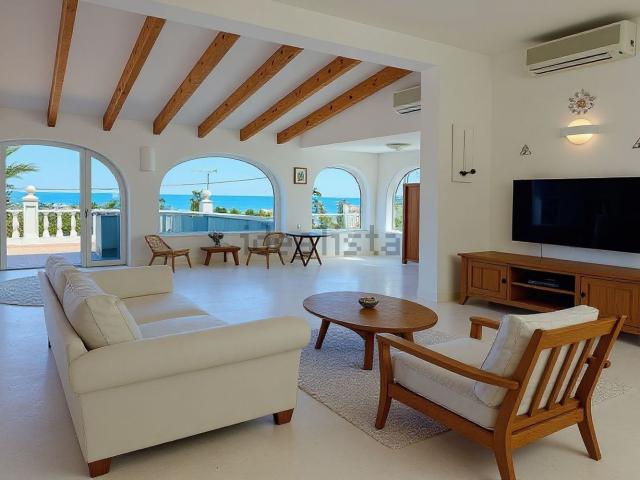 Chalet, Denia