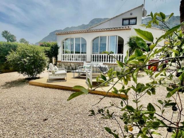 Chalet, Denia