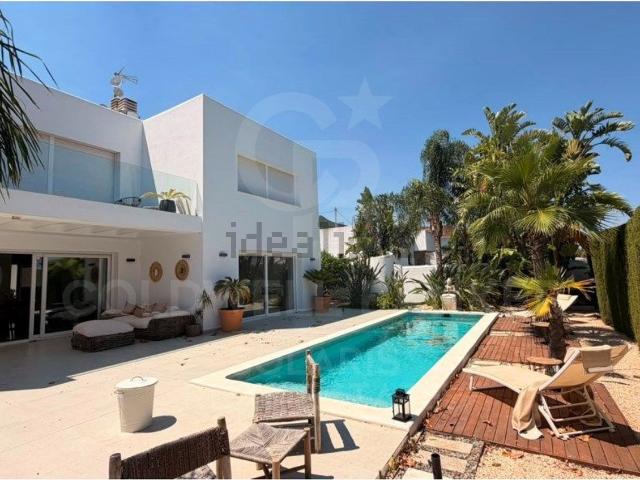 Chalet, Denia