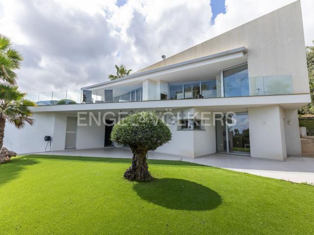 Chalet, Denia