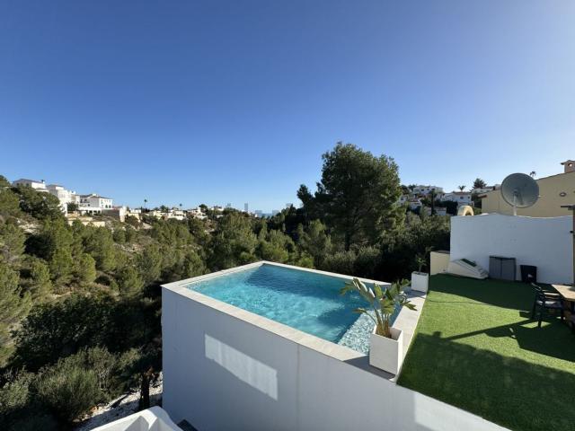 Chalet, Denia