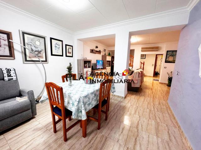 Chalet, Denia