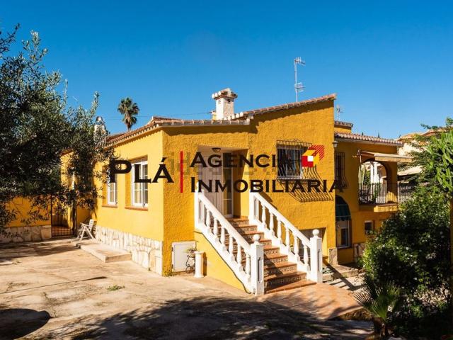 Chalet, Denia