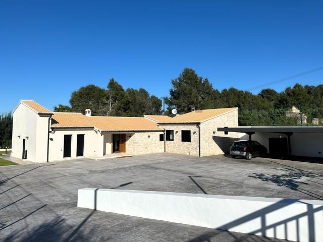 Chalet, Denia
