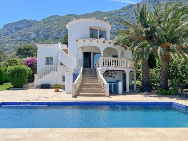 Chalet, Denia