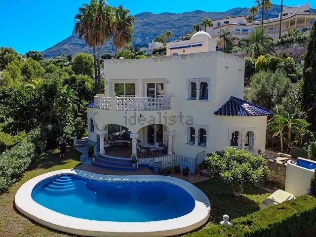 Chalet, Denia