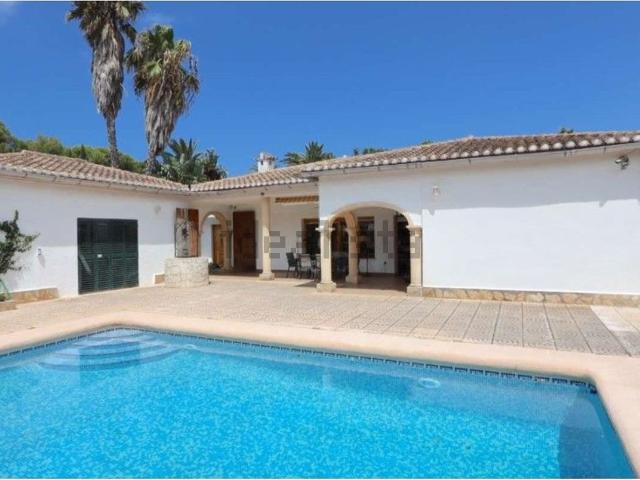 Chalet, Denia