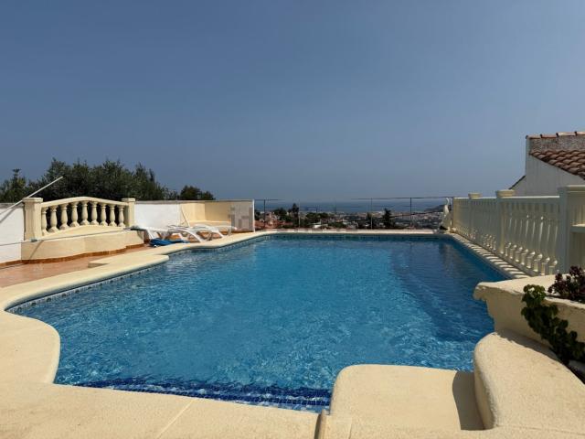 Chalet, Denia