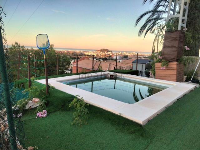 Chalet, Denia