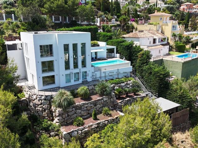 Chalet, Denia