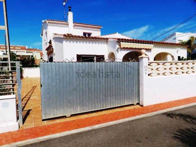 Chalet, Denia